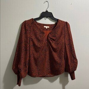 Skies Are Blue Rust Patterned V Neck Puff Sleeve Blouse